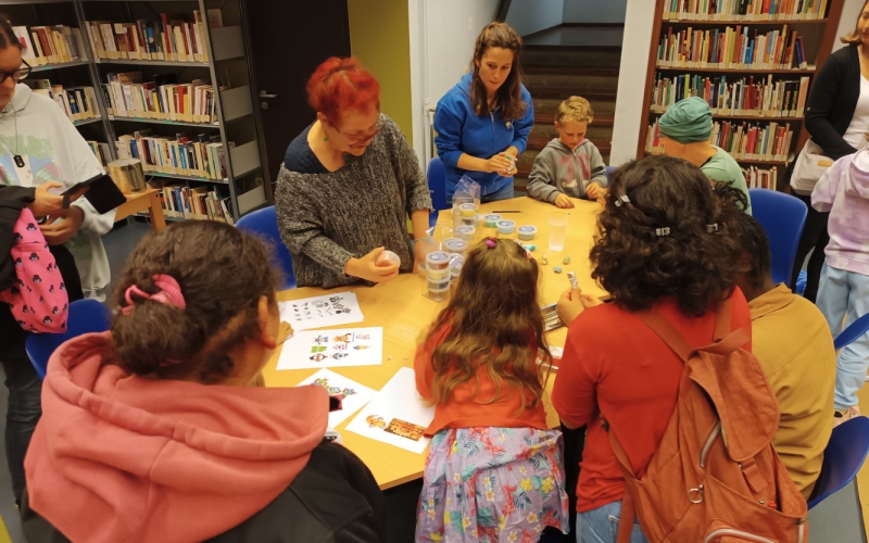 Atelier création d'un personnage sur ambout de crayon